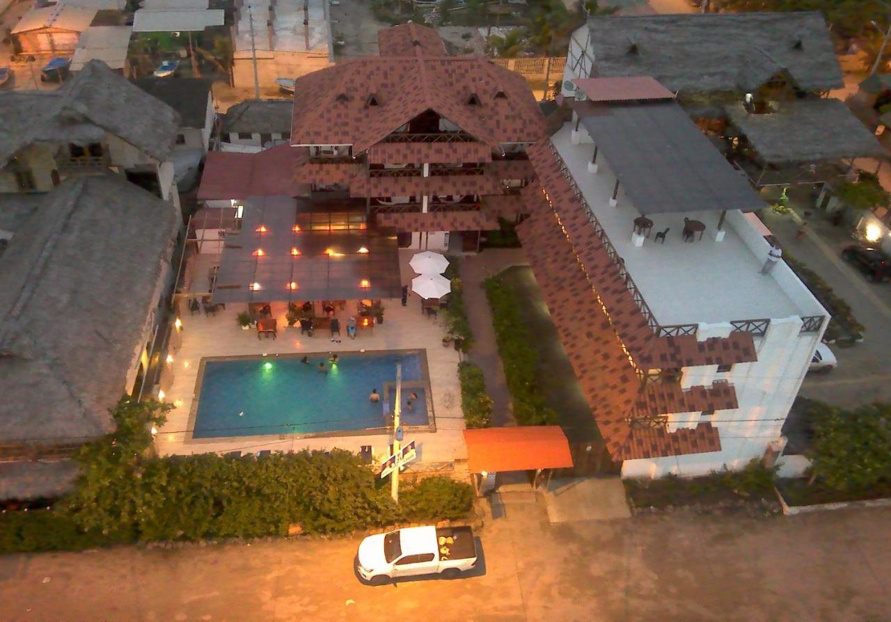 Hotel La Vista Canoa Exterior photo